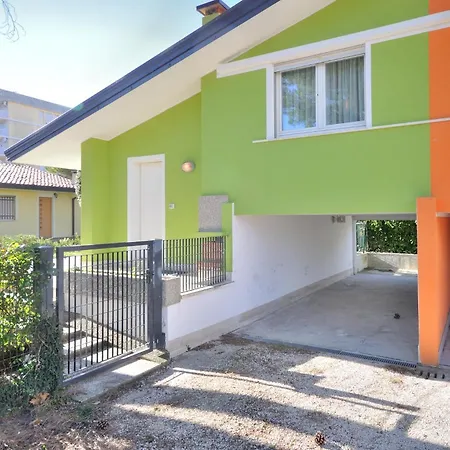 Apartment Lilla Limone *