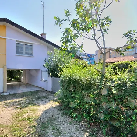 Lilla Limone Apartment Bibione